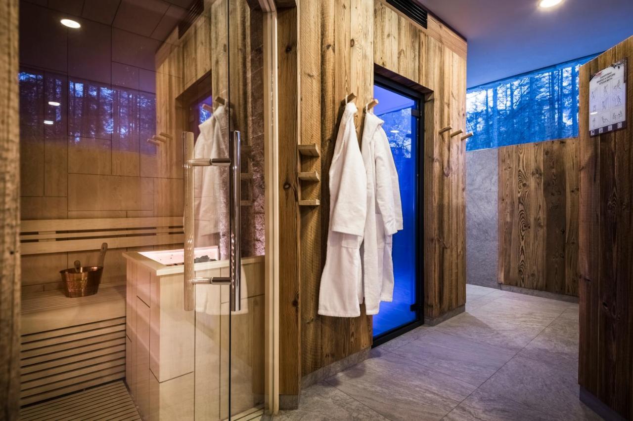 Garni Larix Hotell Colfosco Exteriör bild